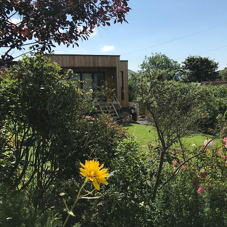 Uplands Garden Bed & Breakfast Morecombelake Exterior photo